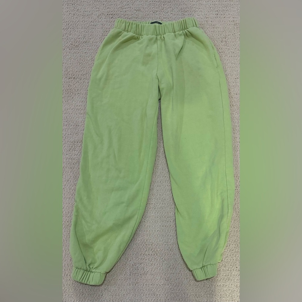 Brandy Melville Rosa Sweatpants